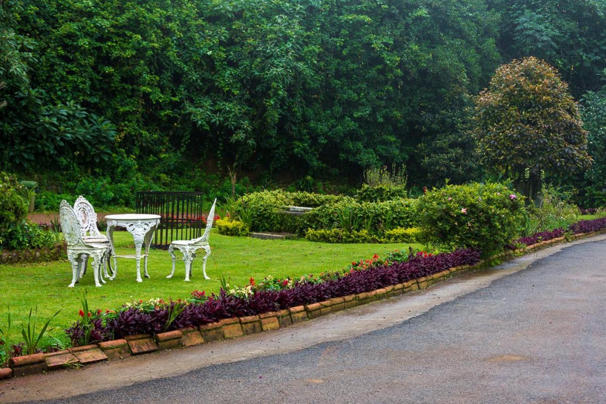 King'S Cliff Hotel Ooty Bagian luar foto