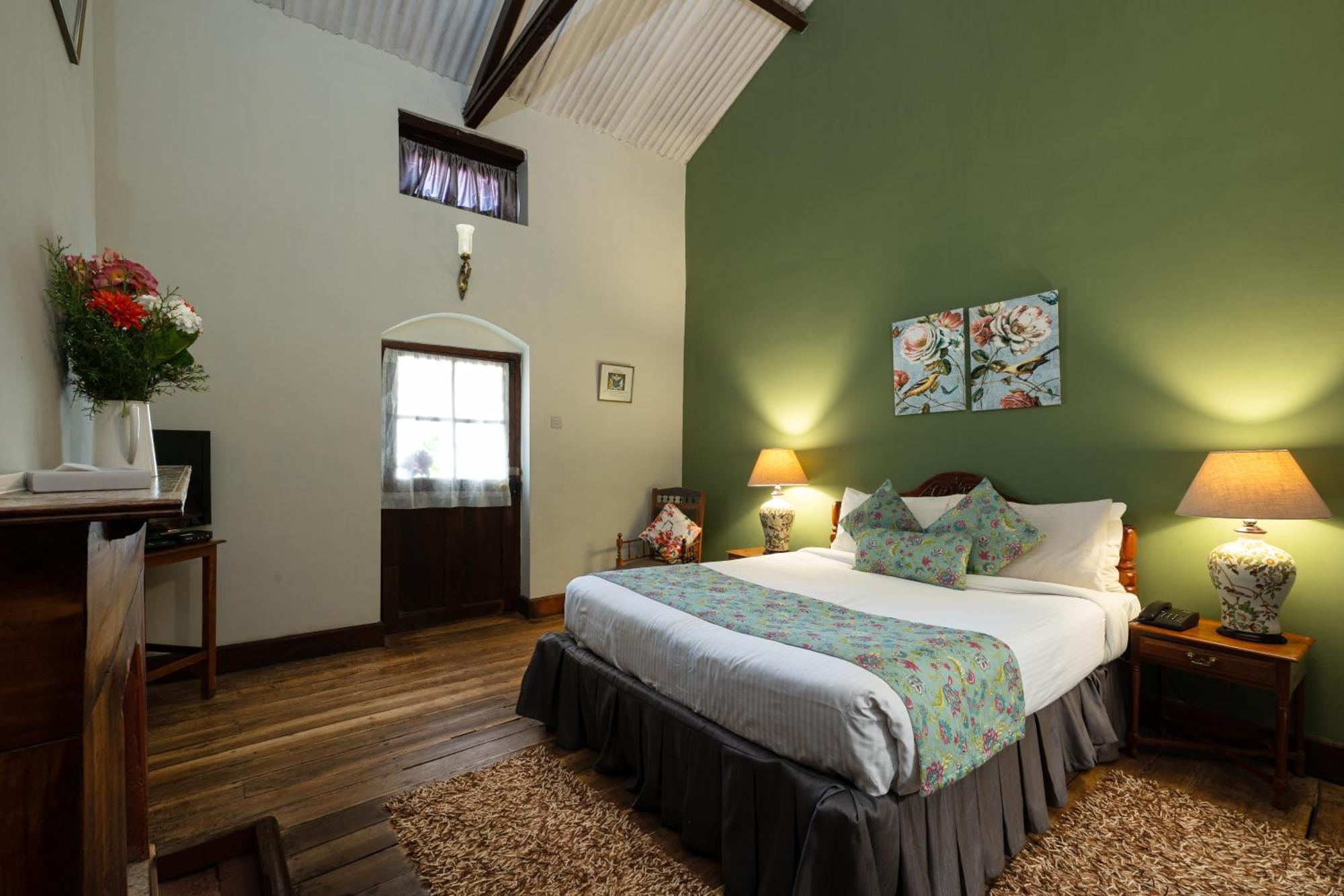 King'S Cliff Hotel Ooty Bagian luar foto