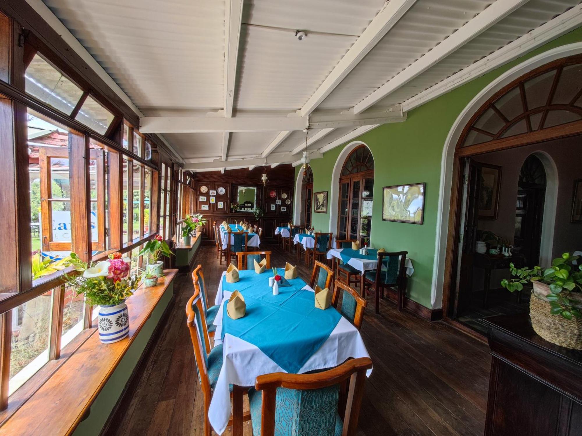 King'S Cliff Hotel Ooty Bagian luar foto