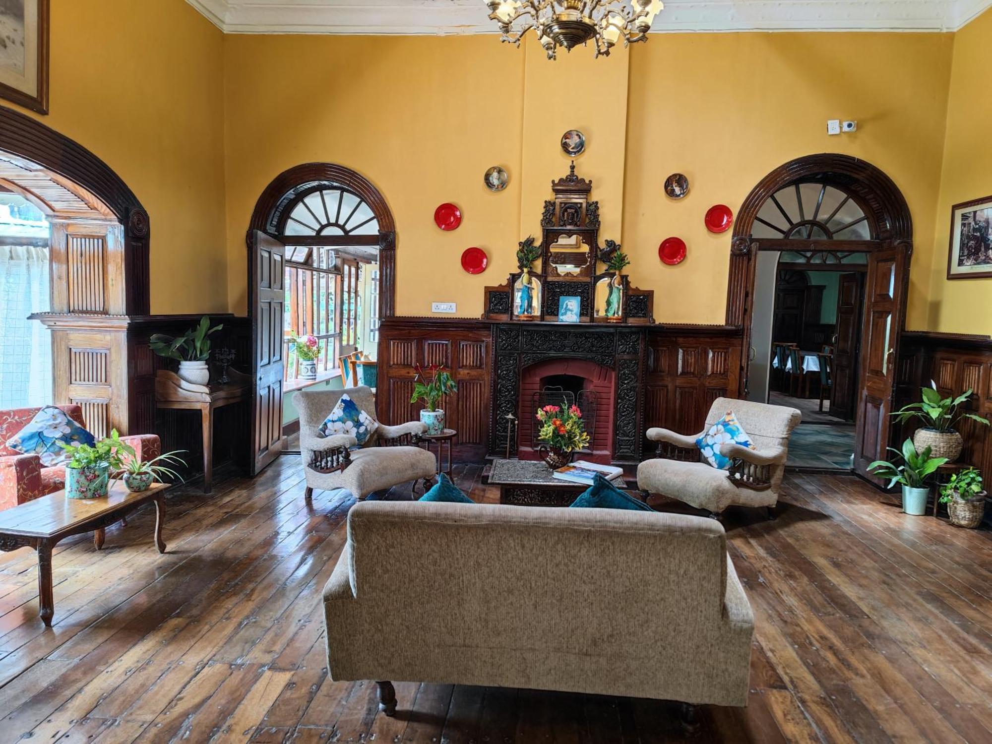 King'S Cliff Hotel Ooty Bagian luar foto